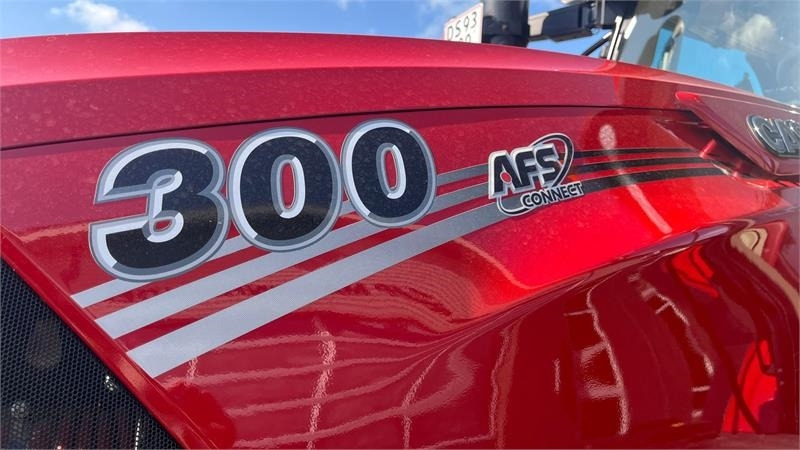 Farm tractor Case IH Optum 300 CVX AFS Connect med frontlift og SafeGua: picture 13