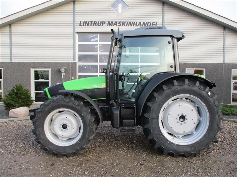 Deutz-fahr Agrofarm 115G with 30F+30R Hi-Lo and CreepGea - Farm tractor: picture 1 Deutz-fahr Agrofarm 115G with 30F+30R Hi-Lo and CreepGea - Farm tractor: picture 1