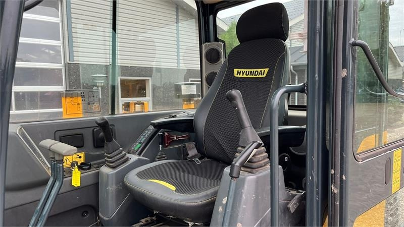 Hyundai HX55 Med Hydrema skifte og centralsmørring og grab - Mini excavator: picture 3 Hyundai HX55 Med Hydrema skifte og centralsmørring og grab - Mini excavator: picture 3