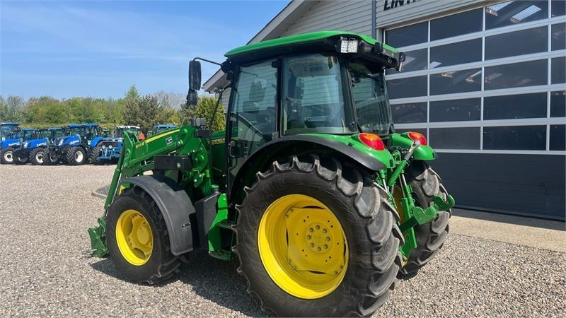 John Deere 5115M Med frontlæsser, som ny - Farm tractor: picture 3 John Deere 5115M Med frontlæsser, som ny - Farm tractor: picture 3