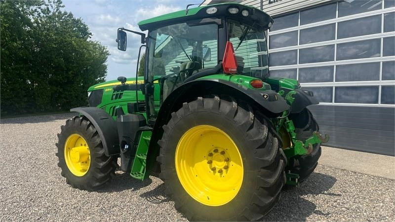 John Deere 6135R Krybegear, frontlift, TLS Affjedret foraksel - Farm tractor: picture 3 John Deere 6135R Krybegear, frontlift, TLS Affjedret foraksel - Farm tractor: picture 3