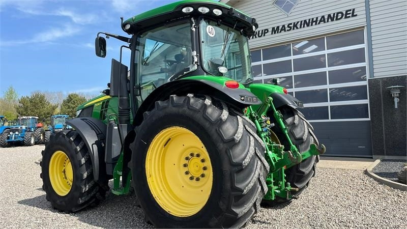 John Deere 7230R Med frontlift. Stor stærk traktor til små pe - Farm tractor: picture 3 John Deere 7230R Med frontlift. Stor stærk traktor til små pe - Farm tractor: picture 3