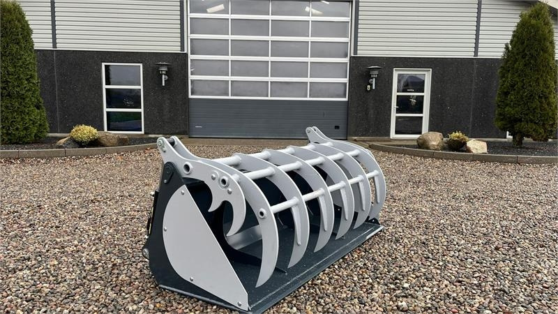 Limas MultiMax 2,0M Skårne Tænder Euro beslag - Bucket: picture 1 Limas MultiMax 2,0M Skårne Tænder Euro beslag - Bucket: picture 1