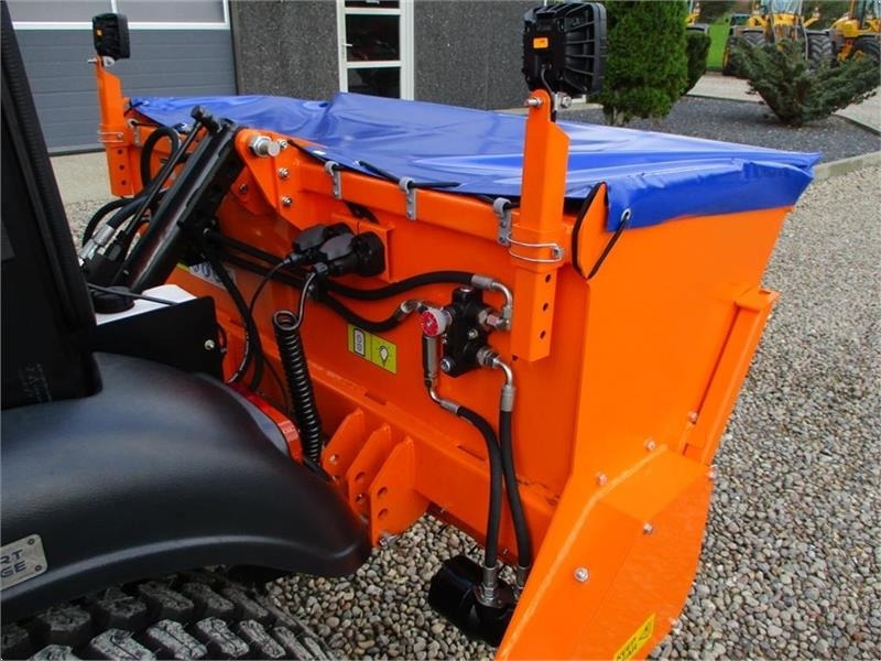 Limas SSP160 Selvlæssende og med lys - Sand/ Salt spreader for Municipal/ Special vehicle: picture 2 Limas SSP160 Selvlæssende og med lys - Sand/ Salt spreader for Municipal/ Special vehicle: picture 2