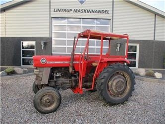 Massey Ferguson 165 - Farm tractor: picture 1 Massey Ferguson 165 - Farm tractor: picture 1