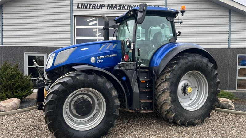 New Holland T7.315 BluePower med frontlift og frontpto - Farm tractor: picture 1 New Holland T7.315 BluePower med frontlift og frontpto - Farm tractor: picture 1