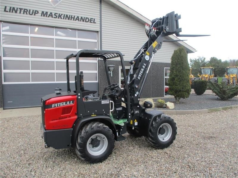 Wheel loader Pitbull X24-26V med lyspakke og 400mm hjulmontering.: picture 7