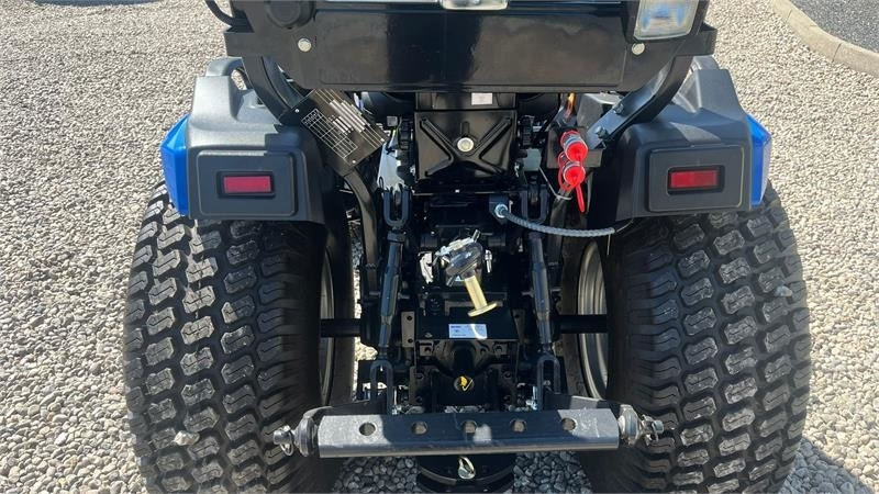 Solis H26 HST Turfdæk og Frontlæsser - Farm tractor: picture 5 Solis H26 HST Turfdæk og Frontlæsser - Farm tractor: picture 5