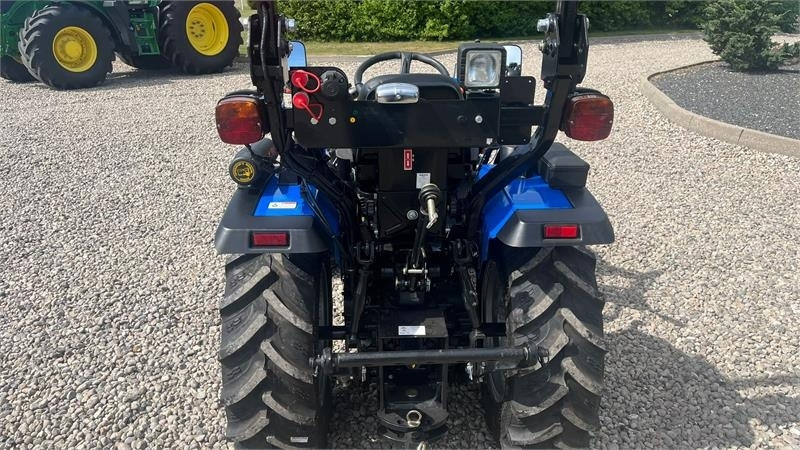 Solis S26 6+2 gearmaskine med Fuldhydraulisk frontlæsser - Farm tractor: picture 5 Solis S26 6+2 gearmaskine med Fuldhydraulisk frontlæsser - Farm tractor: picture 5