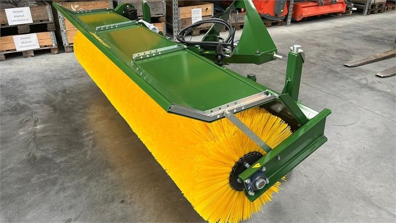 Thyregod TK 2800 med nylon børster og hydraulisk sving. bre - Broom: picture 3 Thyregod TK 2800 med nylon børster og hydraulisk sving. bre - Broom: picture 3