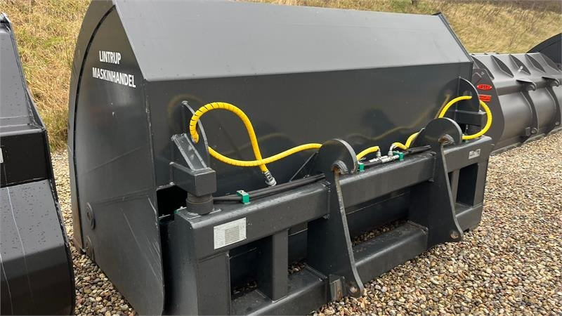 Volvo 5m3 Rauakoda Højtip skovl Rauakoda 5m3 højtip skov - Loader bucket: picture 3 Volvo 5m3 Rauakoda Højtip skovl Rauakoda 5m3 højtip skov - Loader bucket: picture 3