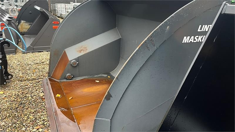 Volvo 5m3 Rauakoda Højtip skovl Rauakoda 5m3 højtip skov - Loader bucket: picture 4 Volvo 5m3 Rauakoda Højtip skovl Rauakoda 5m3 højtip skov - Loader bucket: picture 4