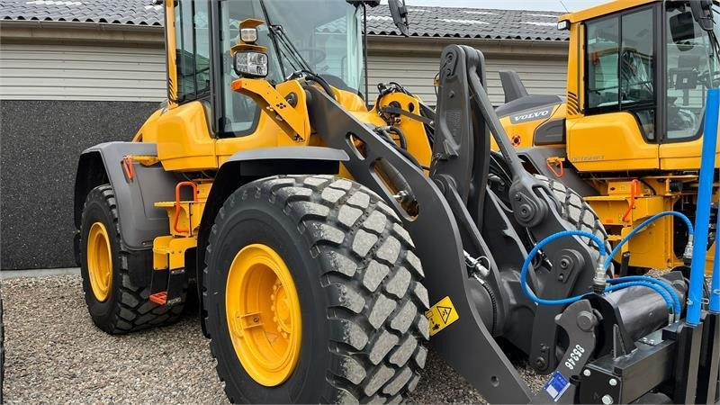 Volvo L 90H H2 fabriksny Dansk maskine med masser af ud - Wheel loader: picture 1 Volvo L 90H H2 fabriksny Dansk maskine med masser af ud - Wheel loader: picture 1