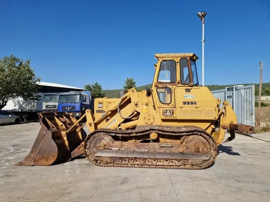 Caterpillar CAT 955L With Ripper - Crawler loader: picture 3 Caterpillar CAT 955L With Ripper - Crawler loader: picture 3