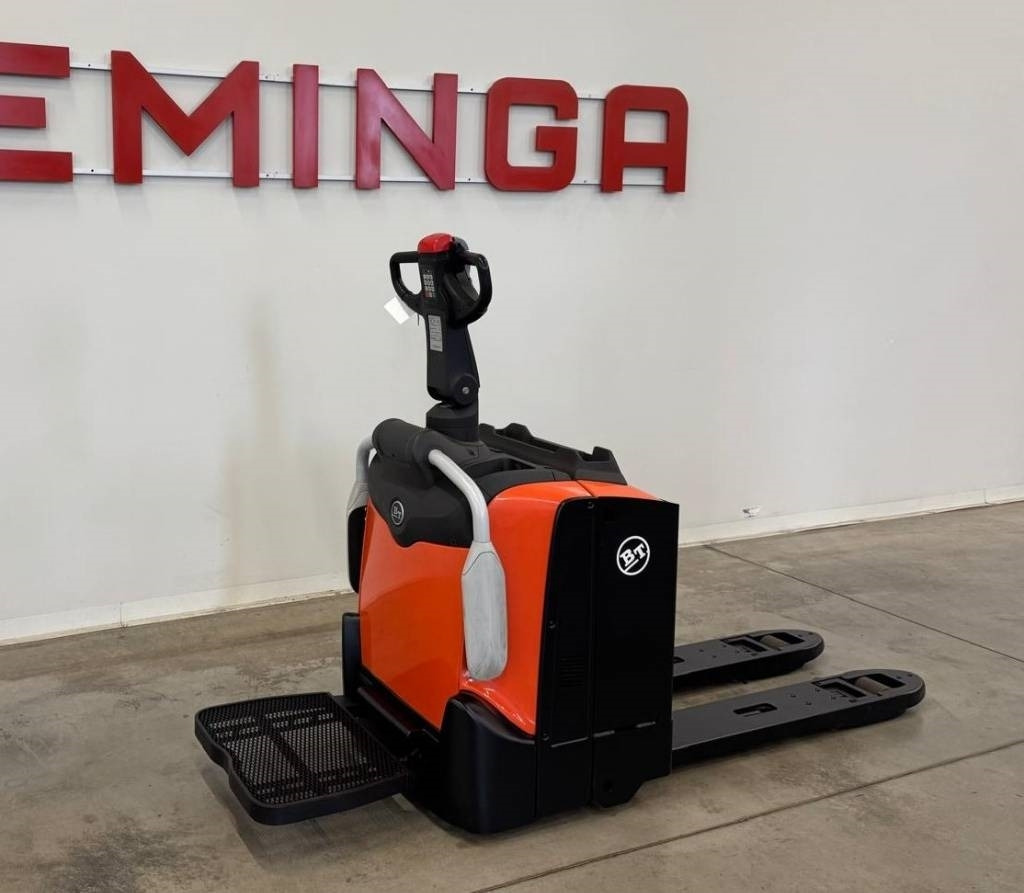 Electric forklift Toyota 10792 LPE 200: picture 1
