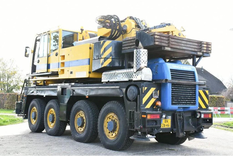 Demag AC60 CITY CLASS! Double cab!!8X8!! - Rough terrain crane: picture 5 Demag AC60 CITY CLASS! Double cab!!8X8!! - Rough terrain crane: picture 5
