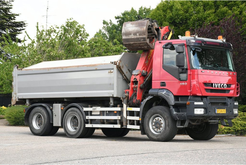 Iveco TRAKKER 450ps !!Z-KRAAN!!RADIO REMOTE!!3 SIDED TIPPER!!EURO5!! 10MM CHASSIS LIBIA!! - Tipper, Crane truck: picture 5 Iveco TRAKKER 450ps !!Z-KRAAN!!RADIO REMOTE!!3 SIDED TIPPER!!EURO5!! 10MM CHASSIS LIBIA!! - Tipper, Crane truck: picture 5