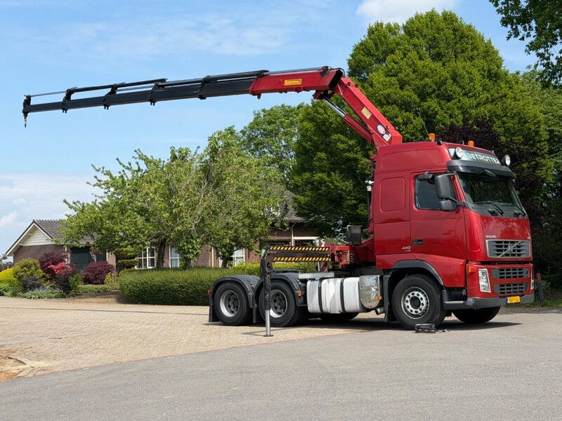 Volvo FH440 6X2T FAL8.0 RADT-A8 HMF 28tm!! RADIO REMOTE!! HANDGESCHAKELD! - Tractor unit: picture 2 Volvo FH440 6X2T FAL8.0 RADT-A8 HMF 28tm!! RADIO REMOTE!! HANDGESCHAKELD! - Tractor unit: picture 2