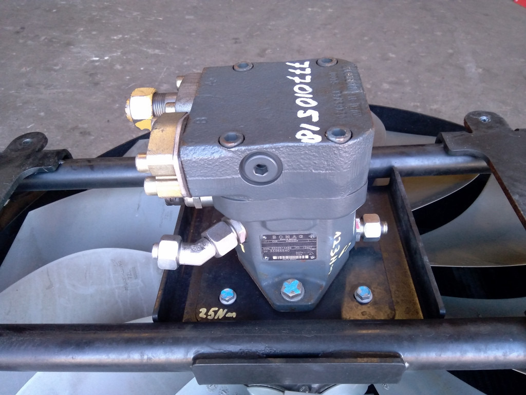 Bomag 05802664 - - Hydraulic motor for Construction machinery: picture 1 Bomag 05802664 - - Hydraulic motor for Construction machinery: picture 1