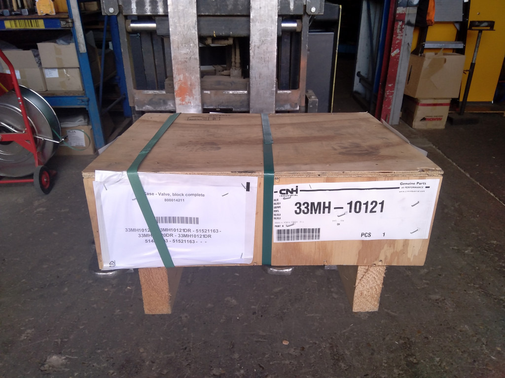 Case 33MH-10121 - 33MH10120DR - Hydraulic valve for Construction machinery: picture 2 Case 33MH-10121 - 33MH10120DR - Hydraulic valve for Construction machinery: picture 2
