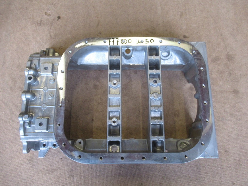 Case 47860430 - - Oil pan for Construction machinery: picture 2 Case 47860430 - - Oil pan for Construction machinery: picture 2