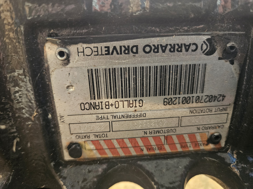 Case 48028549 - Front axle for Construction machinery: picture 2 Case 48028549 - Front axle for Construction machinery: picture 2