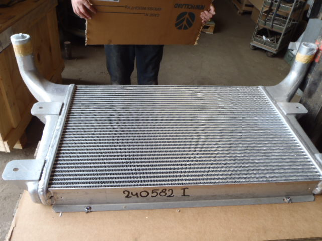 Case LL00083 - Intercooler for Construction machinery: picture 1 Case LL00083 - Intercooler for Construction machinery: picture 1