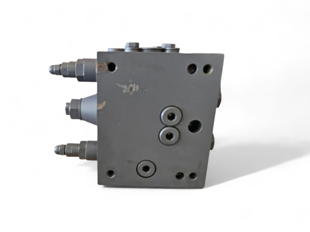 Case ND136679 - 4-9540000178 - Hydraulic valve for Construction machinery: picture 4 Case ND136679 - 4-9540000178 - Hydraulic valve for Construction machinery: picture 4