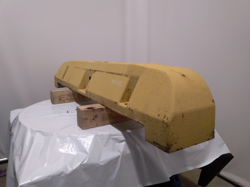 Caterpillar 1651735 - Counterweight for Construction machinery: picture 2 Caterpillar 1651735 - Counterweight for Construction machinery: picture 2