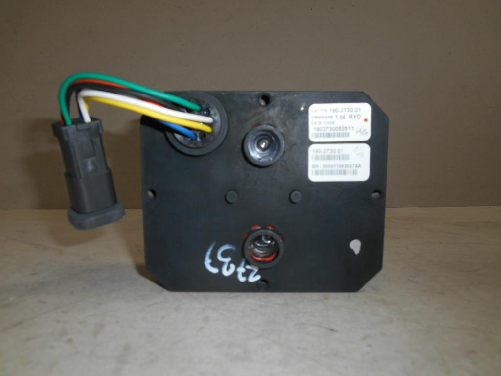 Caterpillar 1903730 - Dashboard for Construction machinery: picture 4 Caterpillar 1903730 - Dashboard for Construction machinery: picture 4