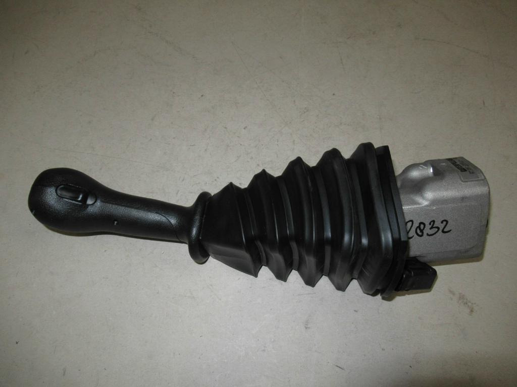 Caterpillar 2970536 - 2399046 - Cab and interior for Construction machinery: picture 1 Caterpillar 2970536 - 2399046 - Cab and interior for Construction machinery: picture 1