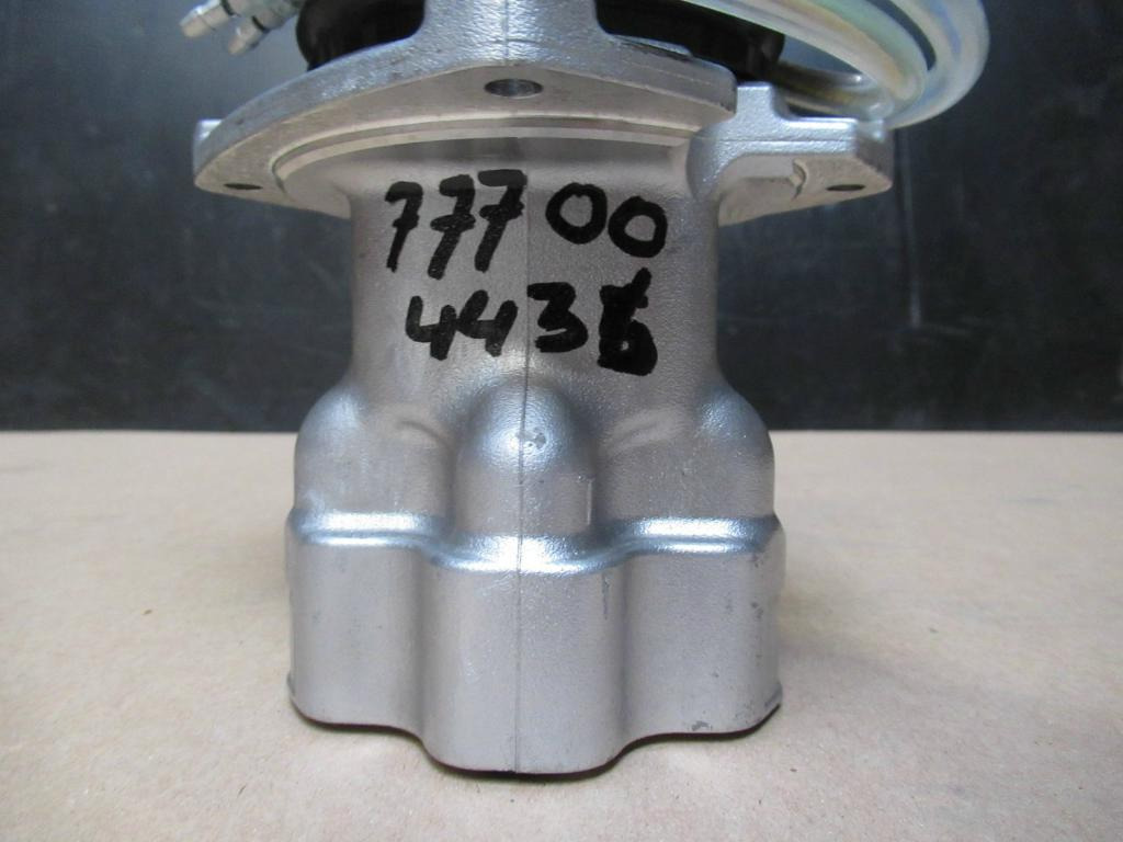 Caterpillar 2970540 - 2705666 - Cab and interior for Construction machinery: picture 2 Caterpillar 2970540 - 2705666 - Cab and interior for Construction machinery: picture 2