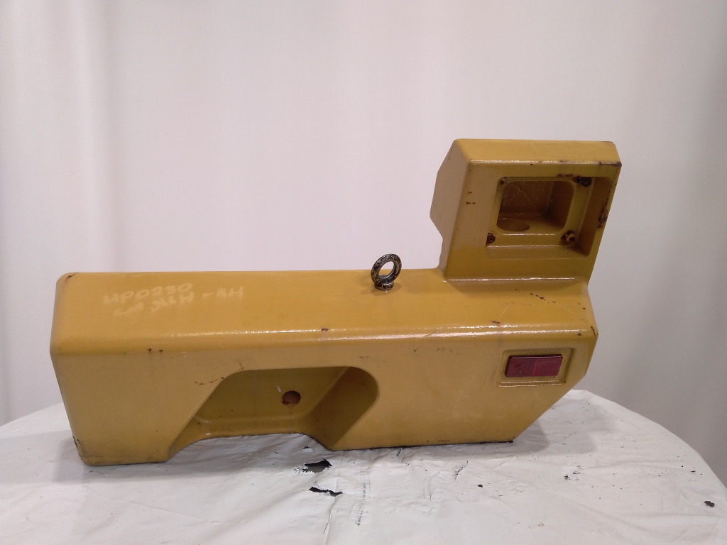 Caterpillar 3672331 - Counterweight for Construction machinery: picture 1 Caterpillar 3672331 - Counterweight for Construction machinery: picture 1