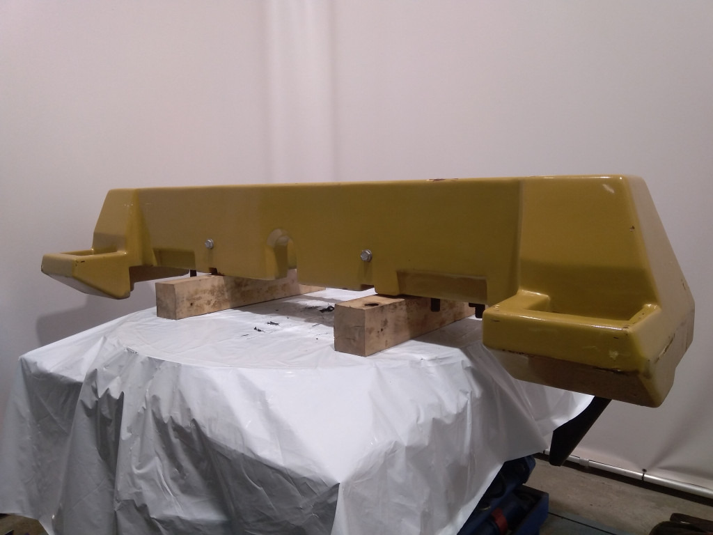 Caterpillar 3672338 - Counterweight for Construction machinery: picture 4 Caterpillar 3672338 - Counterweight for Construction machinery: picture 4