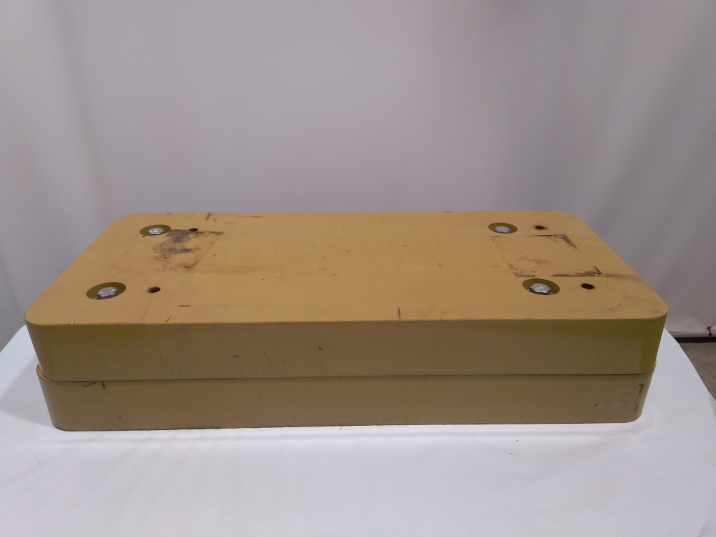 Caterpillar Random - - Counterweight for Construction machinery: picture 1 Caterpillar Random - - Counterweight for Construction machinery: picture 1