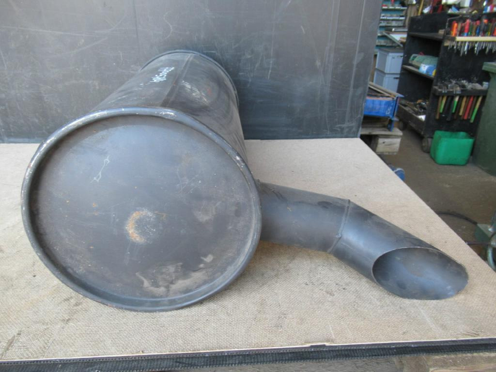 Hitachi - Muffler for Construction machinery: picture 3 Hitachi - Muffler for Construction machinery: picture 3