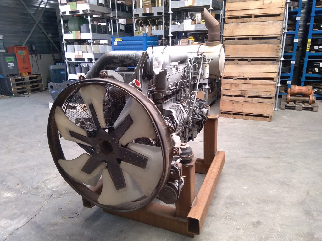Isuzu AA-6WG1TQA - - Engine for Construction machinery: picture 4 Isuzu AA-6WG1TQA - - Engine for Construction machinery: picture 4