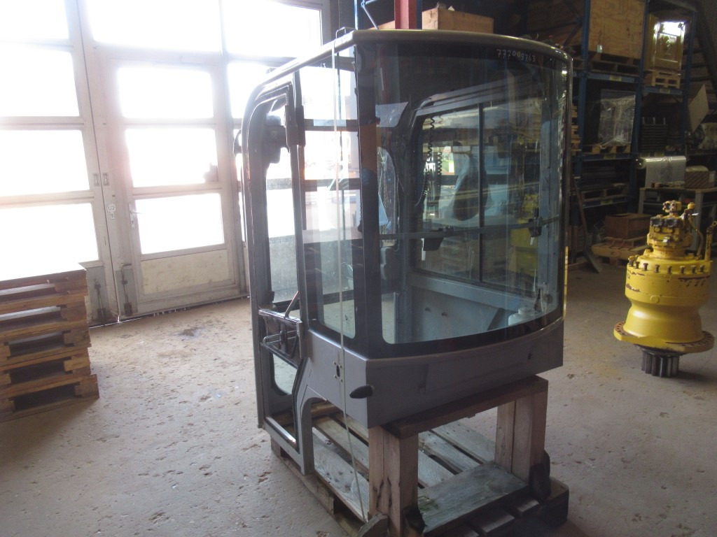 New Holland 72271210 - - Cab for Construction machinery: picture 4 New Holland 72271210 - - Cab for Construction machinery: picture 4