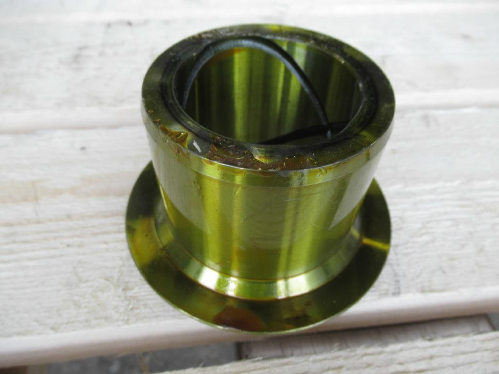 New Holland YT12B01118P1 - Piston/ Ring/ Bushing for Construction machinery: picture 3 New Holland YT12B01118P1 - Piston/ Ring/ Bushing for Construction machinery: picture 3