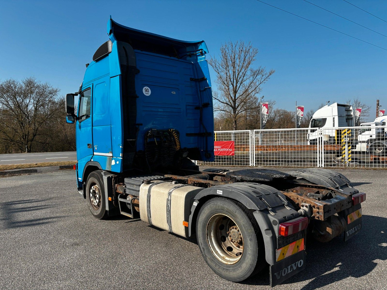 Volvo FH12 420 - Tractor unit: picture 4 Volvo FH12 420 - Tractor unit: picture 4