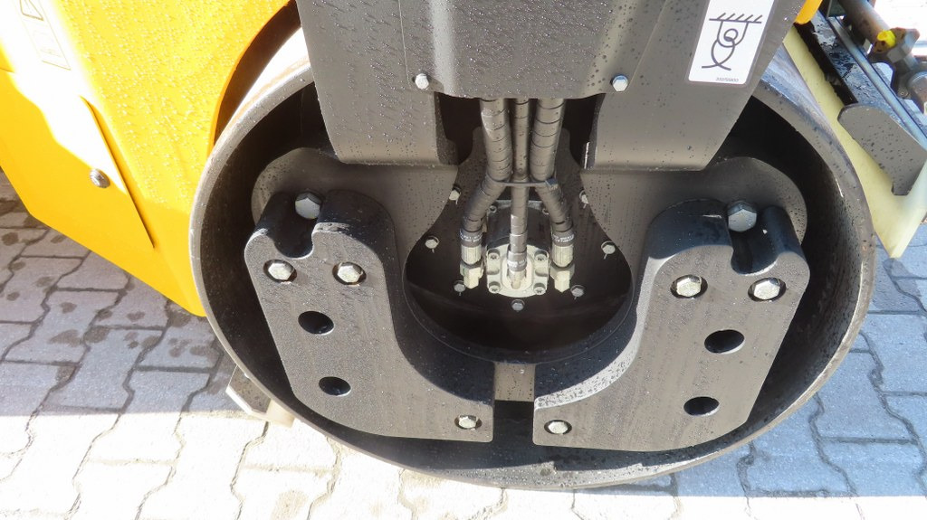 Road roller JCB CT430-140: picture 12 Road roller JCB CT430-140: picture 12