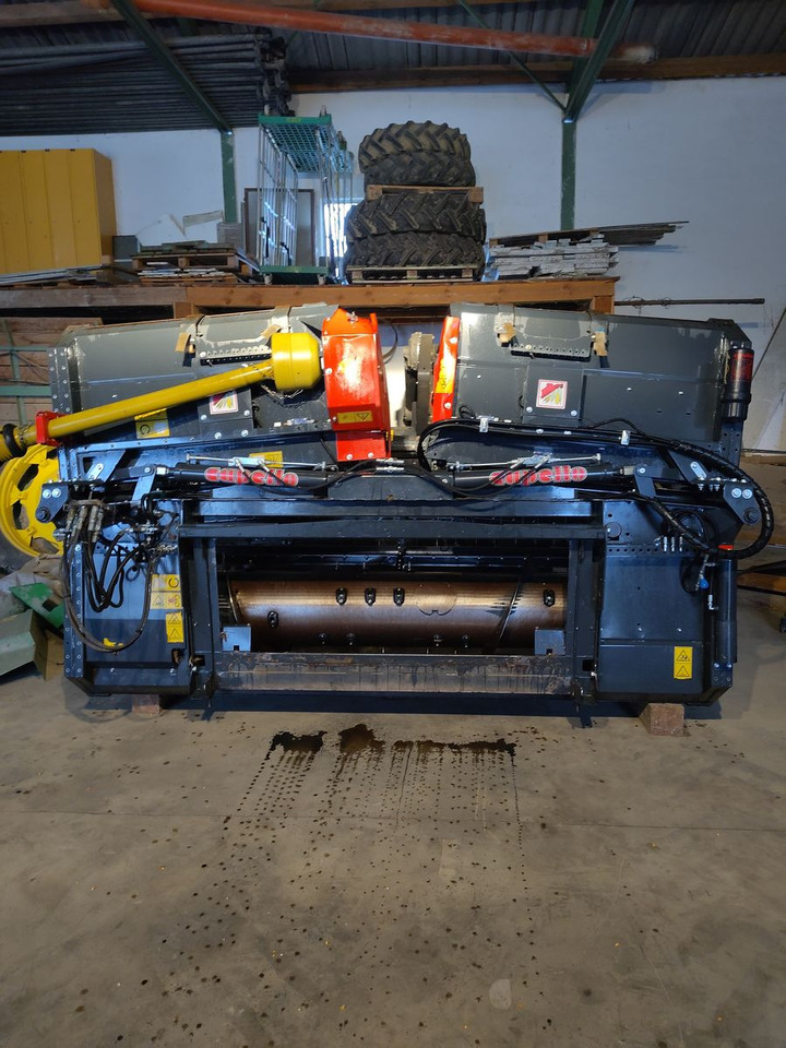 Capello GS600 - Combine header: picture 2 Capello GS600 - Combine header: picture 2