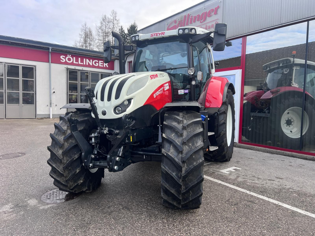 Steyr 6150 Profi CVT (Stage V) - Farm tractor: picture 2 Steyr 6150 Profi CVT (Stage V) - Farm tractor: picture 2