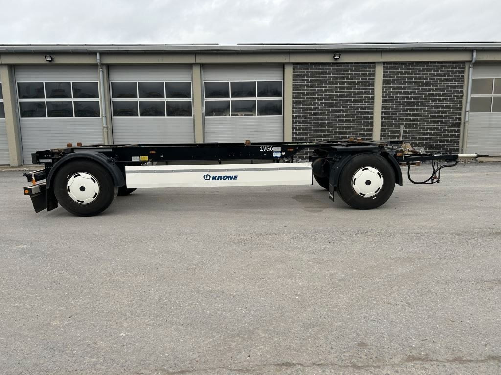 Krone 2 Achswechselfahrgestell, Typ: MAXI AZW 18 eL3B7 - Container transporter/ Swap body trailer: picture 1 Krone 2 Achswechselfahrgestell, Typ: MAXI AZW 18 eL3B7 - Container transporter/ Swap body trailer: picture 1