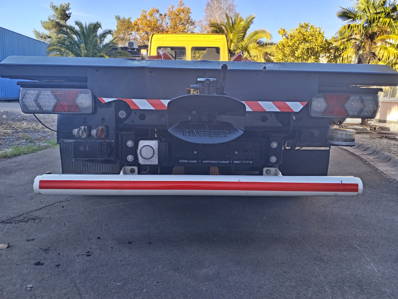 Kamag Mercedes-Benz Kamag Wiesel / WBH25 / KB3659 / mit Ganrantie - Container transporter/ Swap body truck: picture 4 Kamag Mercedes-Benz Kamag Wiesel / WBH25 / KB3659 / mit Ganrantie - Container transporter/ Swap body truck: picture 4