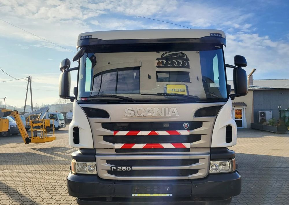 Scania P280 - Garbage truck: picture 3 Scania P280 - Garbage truck: picture 3