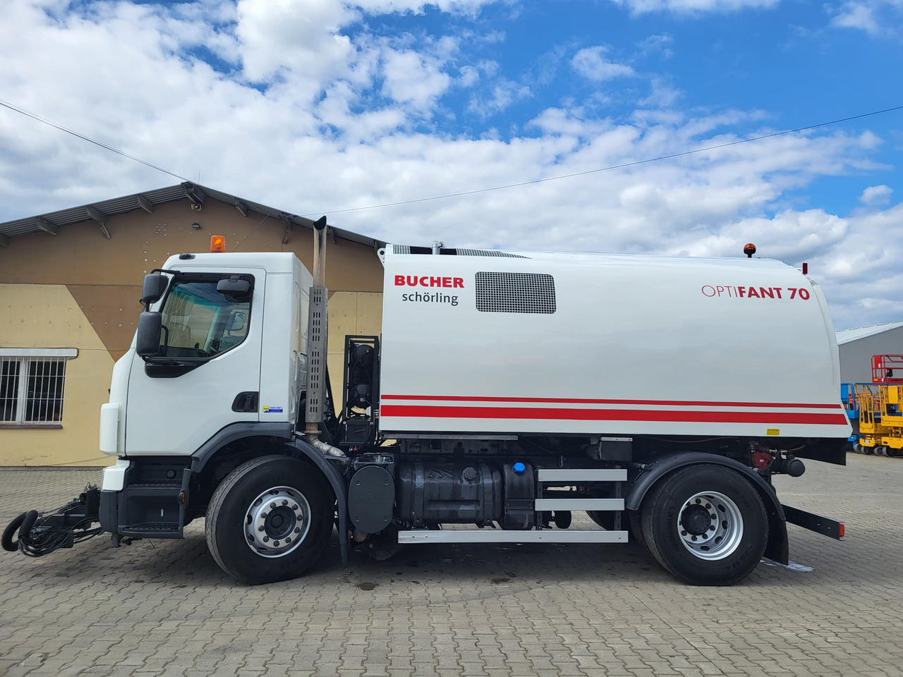 Road sweeper Volvo FE 320 two engines: picture 8