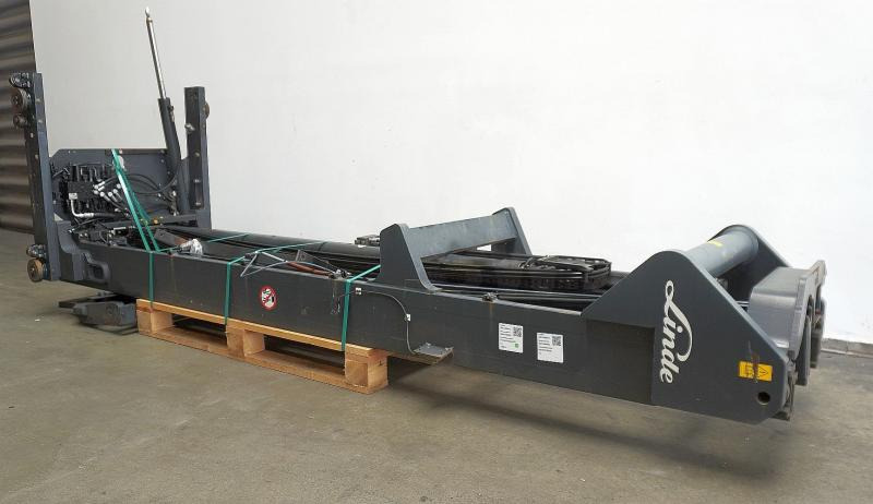 LINDE Hubgerüst - Attachment for Material handling equipment: picture 1 LINDE Hubgerüst - Attachment for Material handling equipment: picture 1