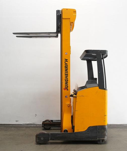 Jungheinrich ETV214 - Reach truck: picture 4 Jungheinrich ETV214 - Reach truck: picture 4