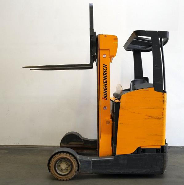 Jungheinrich ETVC16 - Reach truck: picture 4 Jungheinrich ETVC16 - Reach truck: picture 4